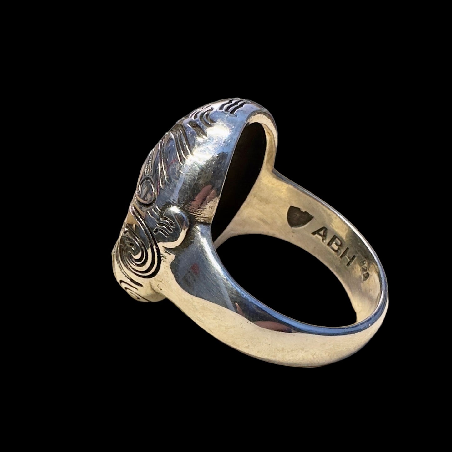 The Peacemaker Parata Moko Ring