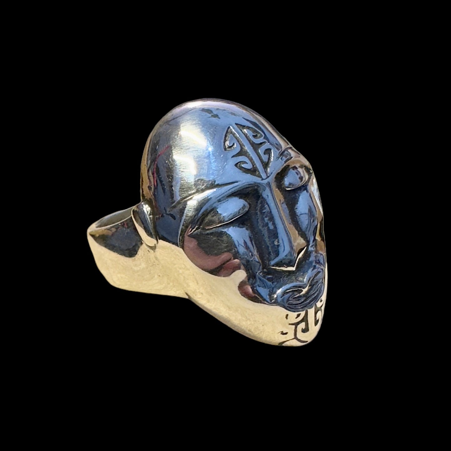 The Wahine Parata Moko Ring