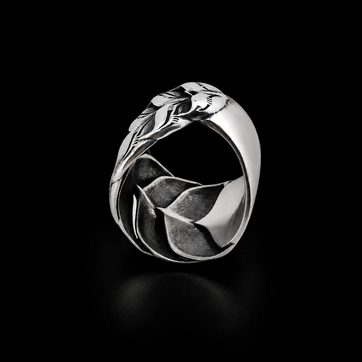 Sterling Silver Whale Tail Ring