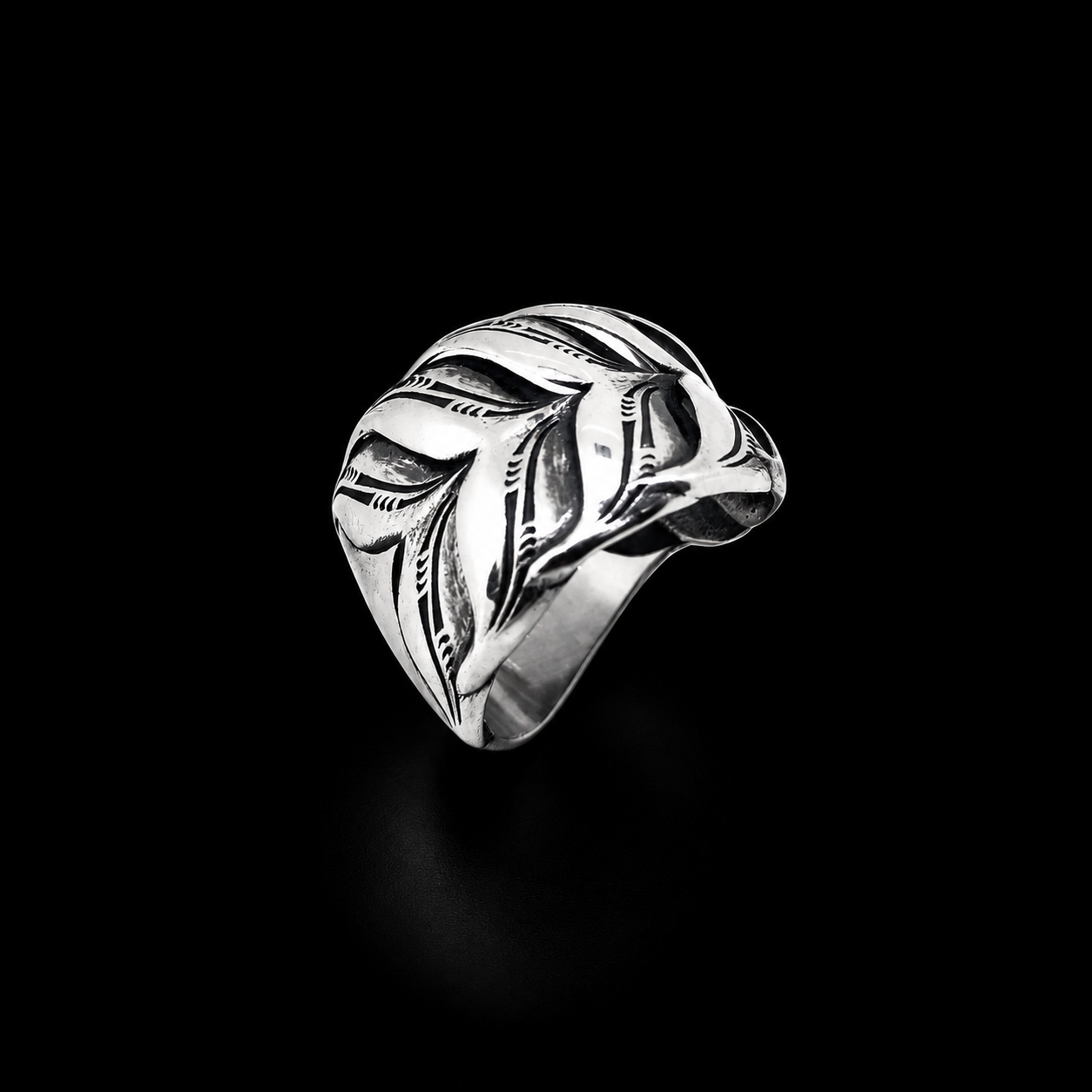 Sterling Silver Whale Tail Ring