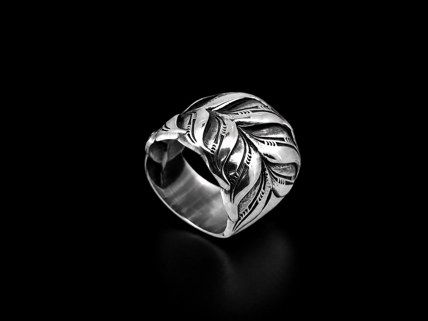 Sterling Silver Whale Tail Ring