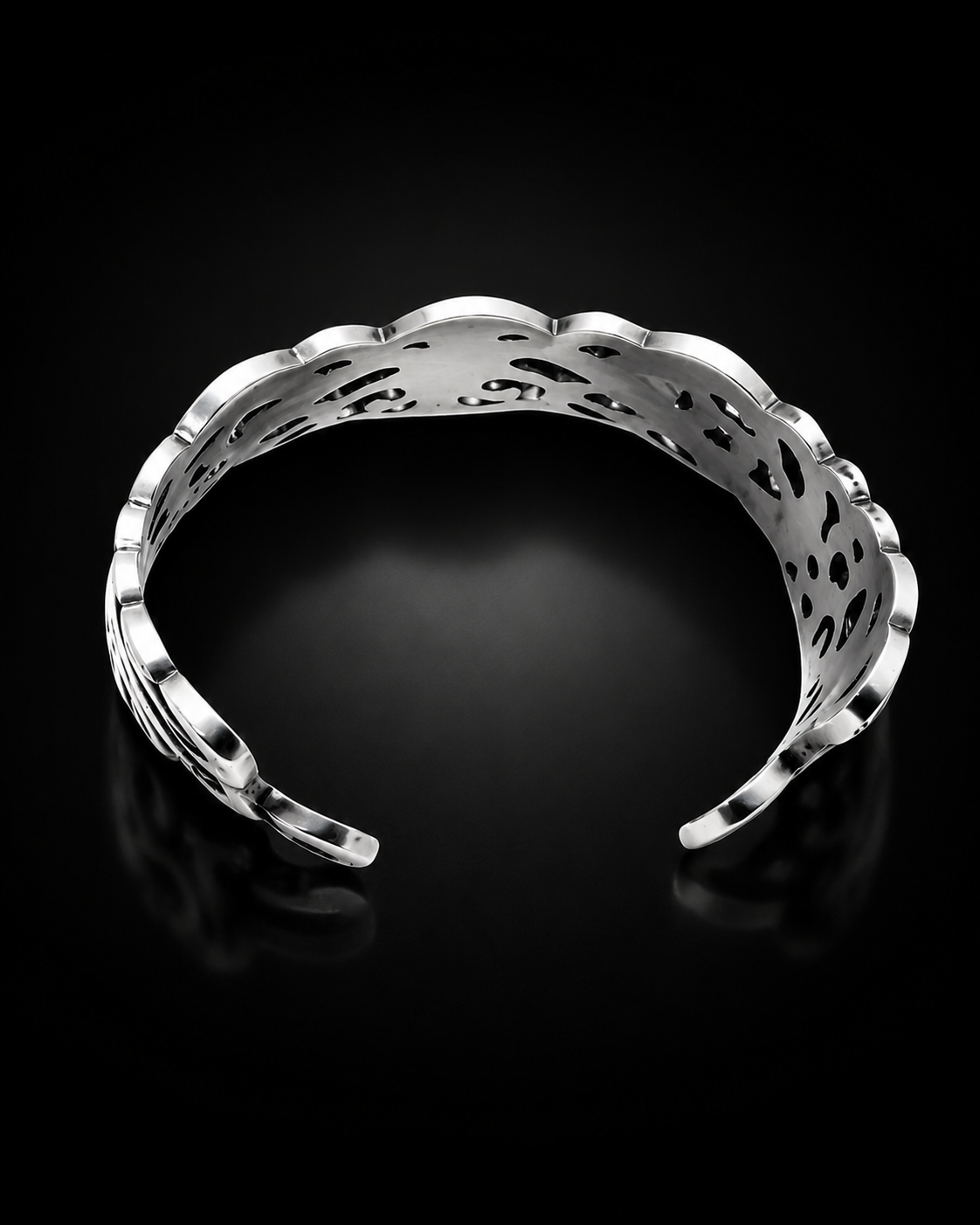 Sterling Silver Manaia Cuff