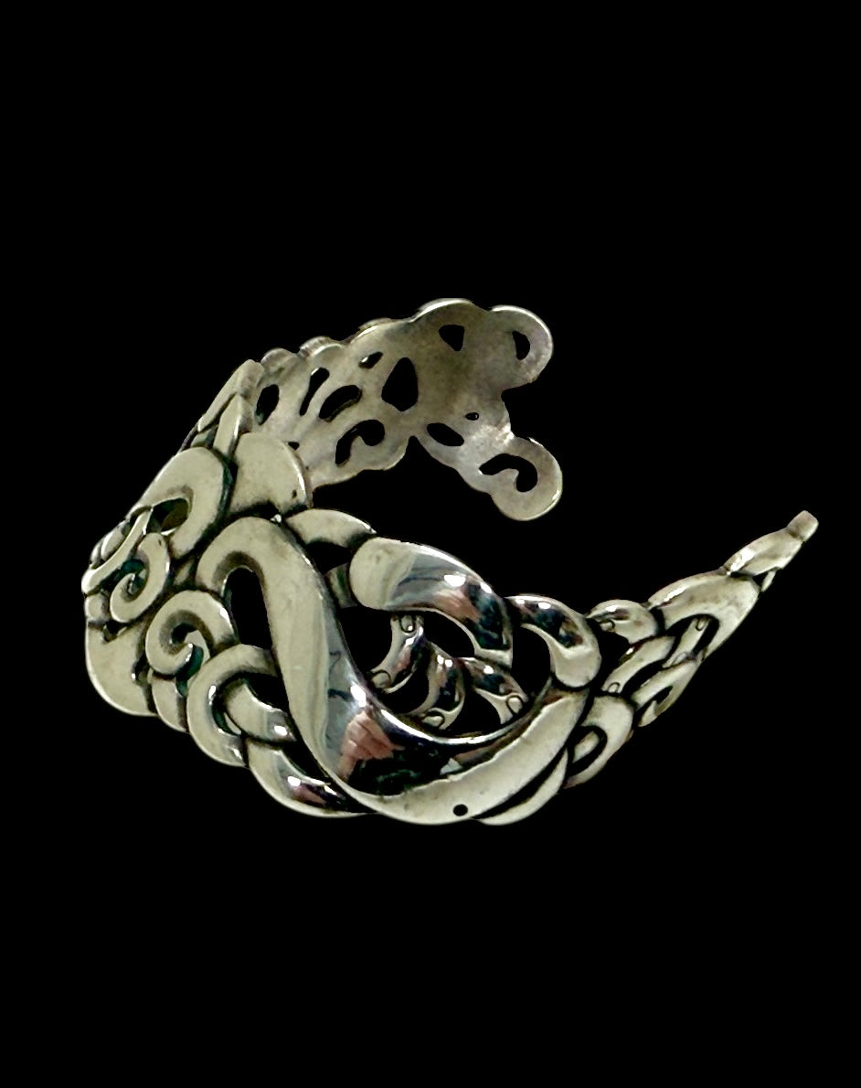 Sterling Silver Manaia Cuff